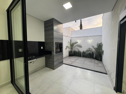 Casa de Condomínio Para Vender com 03 quartos 1 suítes no bairro Jardim Novo Horizonte em Sorocaba