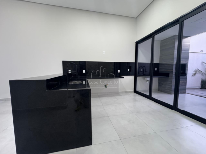 Casa de Condomínio Para Vender com 03 quartos 1 suítes no bairro Jardim Novo Horizonte em Sorocaba