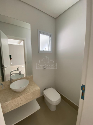 Casa Condomínio Para Vender com 3 quartos 3 suítes no bairro Escolha um bairro... em Sorocaba