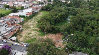 Lote / Terreno de Bairro Para Vender no bairro Escolha um bairro... em Sorocaba