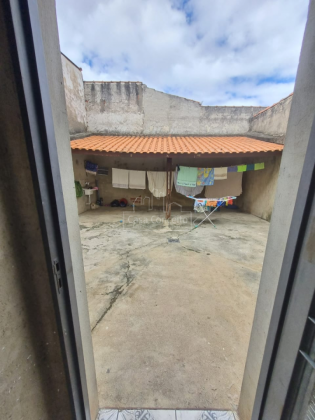 Casa Para Vender com 3 quartos 2 suítes no bairro Jardim Tropical em Sorocaba