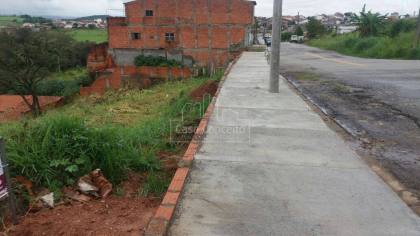 Lote / Terreno de Bairro Para Vender no bairro Jardim Nova Aparecidinha em Sorocaba