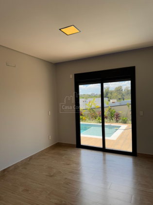 Casa de Condomínio Para Vender com 03 quartos 3 suítes no bairro Escolha um bairro... em Votorantim