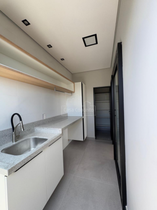 Casa de Condomínio Para Vender com 03 quartos 3 suítes no bairro Escolha um bairro... em Votorantim