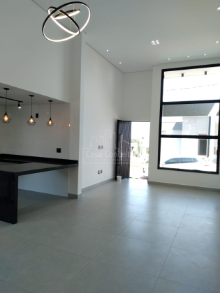 Casa de Condomínio Para Vender com 3 quartos 1 suítes no bairro Jardim Reserva Ipanema em Sorocaba