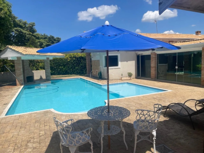 Casa de Condomínio Para Vender com 3 quartos 1 suítes no bairro Caguassu em Sorocaba