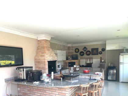 Casa de Condomínio Para Vender com 3 quartos 1 suítes no bairro Caguassu em Sorocaba