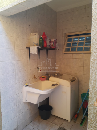 Casa de Vila Para Vender com 2 quartos 1 suítes no bairro Jardim Bertanha em Sorocaba