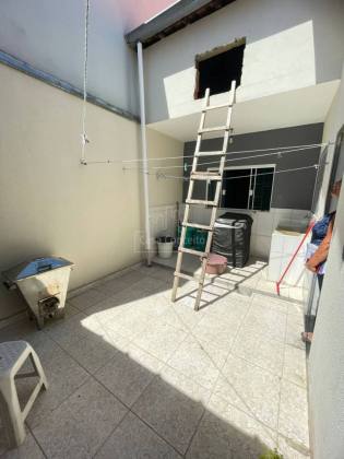 Casa de Vila Para Vender com 3 quartos 1 suítes no bairro Jardim Santa Catarina em Sorocaba