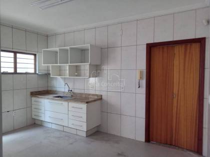 Casa de Vila Para Vender com 4 quartos 4 suítes no bairro Jardim Faculdade em Sorocaba