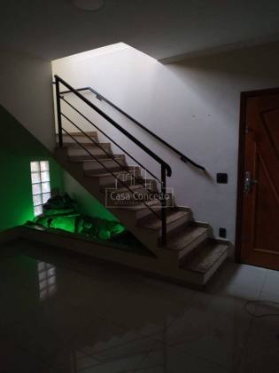 Casa de Vila Para Vender com 4 quartos 4 suítes no bairro Jardim Faculdade em Sorocaba