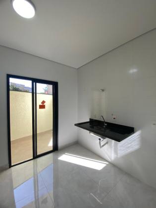 Casa de Vila Para Vender com 2 quartos no bairro Jardim Europa em Sorocaba