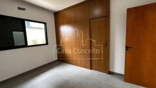 Casa de Condomínio Para Vender com 2 quartos 1 suítes no bairro Jardim Wanel Ville em Sorocaba