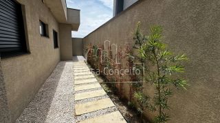 Casa de Condomínio Para Vender com 2 quartos 1 suítes no bairro Jardim Wanel Ville em Sorocaba