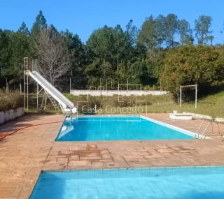Sítio Para Alugar com 10 quartos 2 suítes no bairro Brigadeiro Tobias em Sorocaba