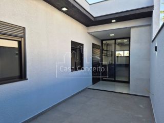 Casa de Condomínio Para Vender com 3 quartos 1 suítes no bairro Jardim Santa Marta em Sorocaba