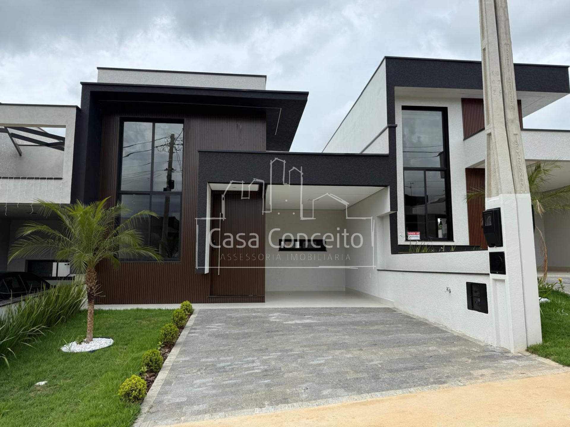 Casa de Condomínio Para Vender com 3 quartos 1 suítes no Condomínio Villagio Ipanema em Sorocaba