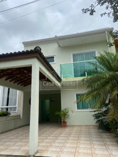 Casa de Condomínio Para Vender com 2 quartos 1 suítes no Condomínio Horto Florestal I em Sorocaba