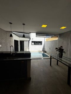 Casa de Condomínio Para Vender no bairro Parque Campolim em Sorocaba