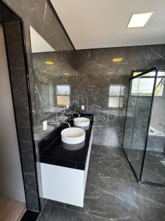 Casa de Condomínio Para Vender no bairro Parque Campolim em Sorocaba