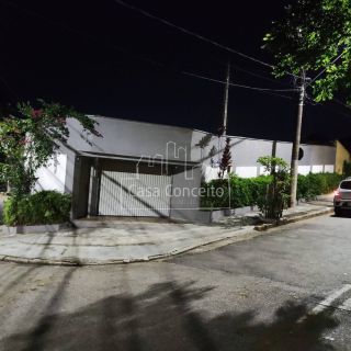 Casa Para Vender com 3 quartos 1 suítes no bairro Vila Trujillo em Sorocaba