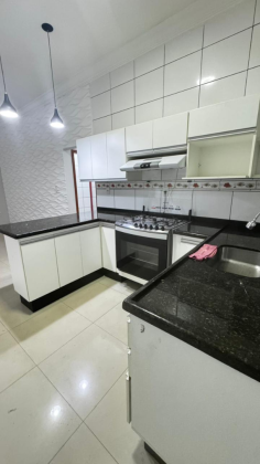 Casa de Condomínio Para Alugar com 3 quartos 1 suítes no bairro Jardim Novo Horizonte em Sorocaba