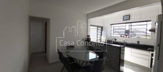 Casa Para Vender com 4 quartos no bairro Vila Hortência em Sorocaba