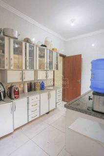 Casa de Condomínio Para Vender com 2 quartos no bairro Wanel Ville em Sorocaba