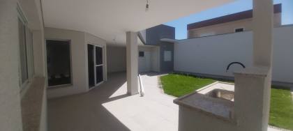 Casa de Condomínio Para Vender com 4 quartos 2 suítes no condomínio Golden Park Residence