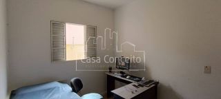 Casa 3 dormitórios vaga de garagem pra 3 carros em condominio fechado.