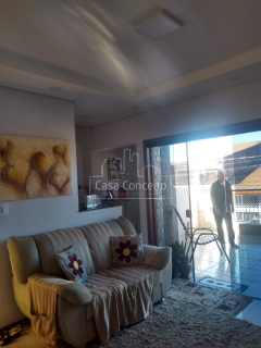 Casa Para Vender com 3 quartos 2 suítes no bairro Jardim São Lourenzo em Sorocaba