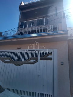 Casa Para Vender com 3 quartos 2 suítes no bairro Jardim São Lourenzo em Sorocaba