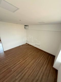 Sala Comercial Para Alugar no bairro Vila Trujillo em Sorocaba