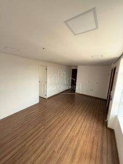 Sala Comercial Para Alugar no bairro Vila Trujillo em Sorocaba