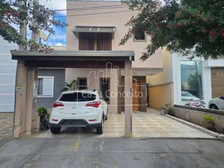 Sobrado em Condomínio | 3 Dormitórios (1 Suíte com Closet)