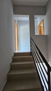 Lindos sobrados com 2 dormitórios sendo 1 suíte 2 vagas de Garagens e quintal no Éden