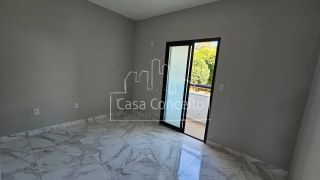 Lindos sobrados com 2 dormitórios sendo 1 suíte 2 vagas de Garagens e quintal no Éden