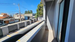 Lindos sobrados com 2 dormitórios sendo 1 suíte 2 vagas de Garagens e quintal no Éden