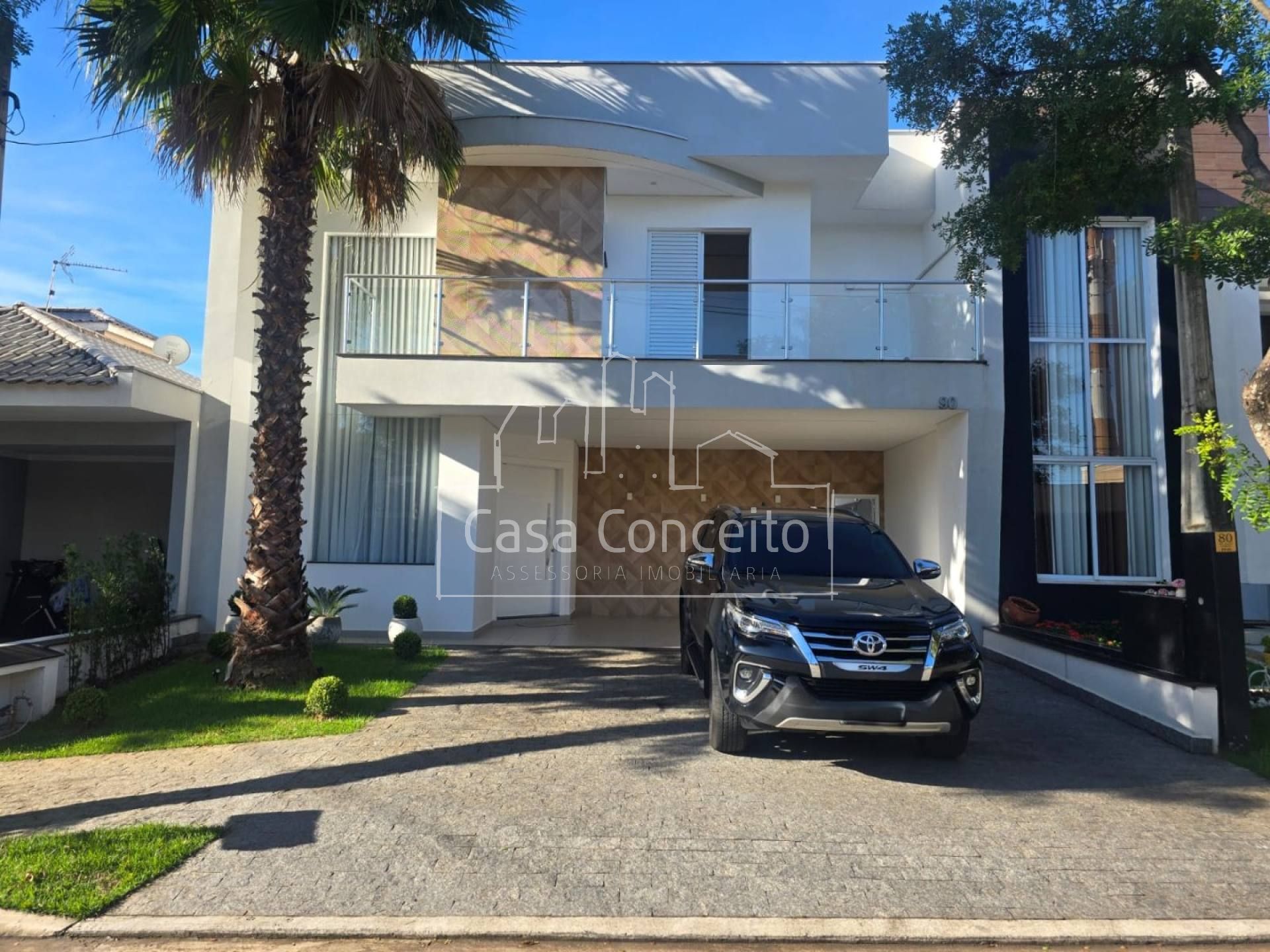 Casa de Condomínio Para Vender com 3 suítes e piscina em Sorocaba