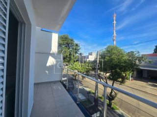 Casa de Condomínio Para Vender com 3 suítes e piscina em Sorocaba