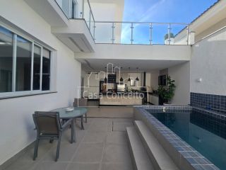 Casa de Condomínio Para Vender com 3 suítes e piscina em Sorocaba