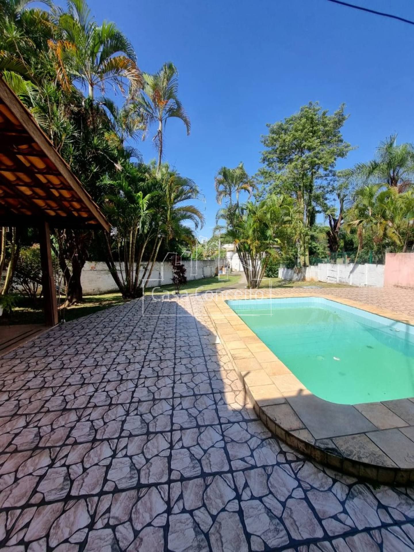 Casa Para Vender com 4 quartos 1 suítes no bairro Jardim São Carlos em Sorocaba