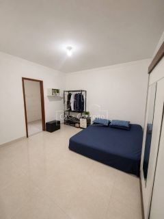Casa Para Vender com 4 quartos 1 suítes no bairro Jardim São Carlos em Sorocaba