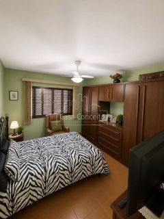 Casa Para Vender com 4 quartos 1 suítes no bairro Jardim São Carlos em Sorocaba