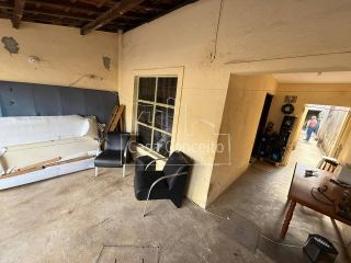 Casa Para Vender com 2 quartos no bairro Jardim Novo Horizonte em Sorocaba
