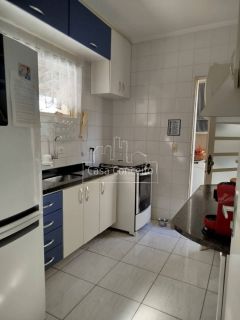 Casa de Condomínio Para Vender com 3 quartos 1 suítes no bairro Jardim Zulmira em Sorocaba