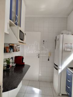 Casa de Condomínio Para Vender com 3 quartos 1 suítes no bairro Jardim Zulmira em Sorocaba