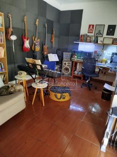 Casa de Condomínio Para Vender com 3 quartos 1 suítes no bairro Jardim Zulmira em Sorocaba
