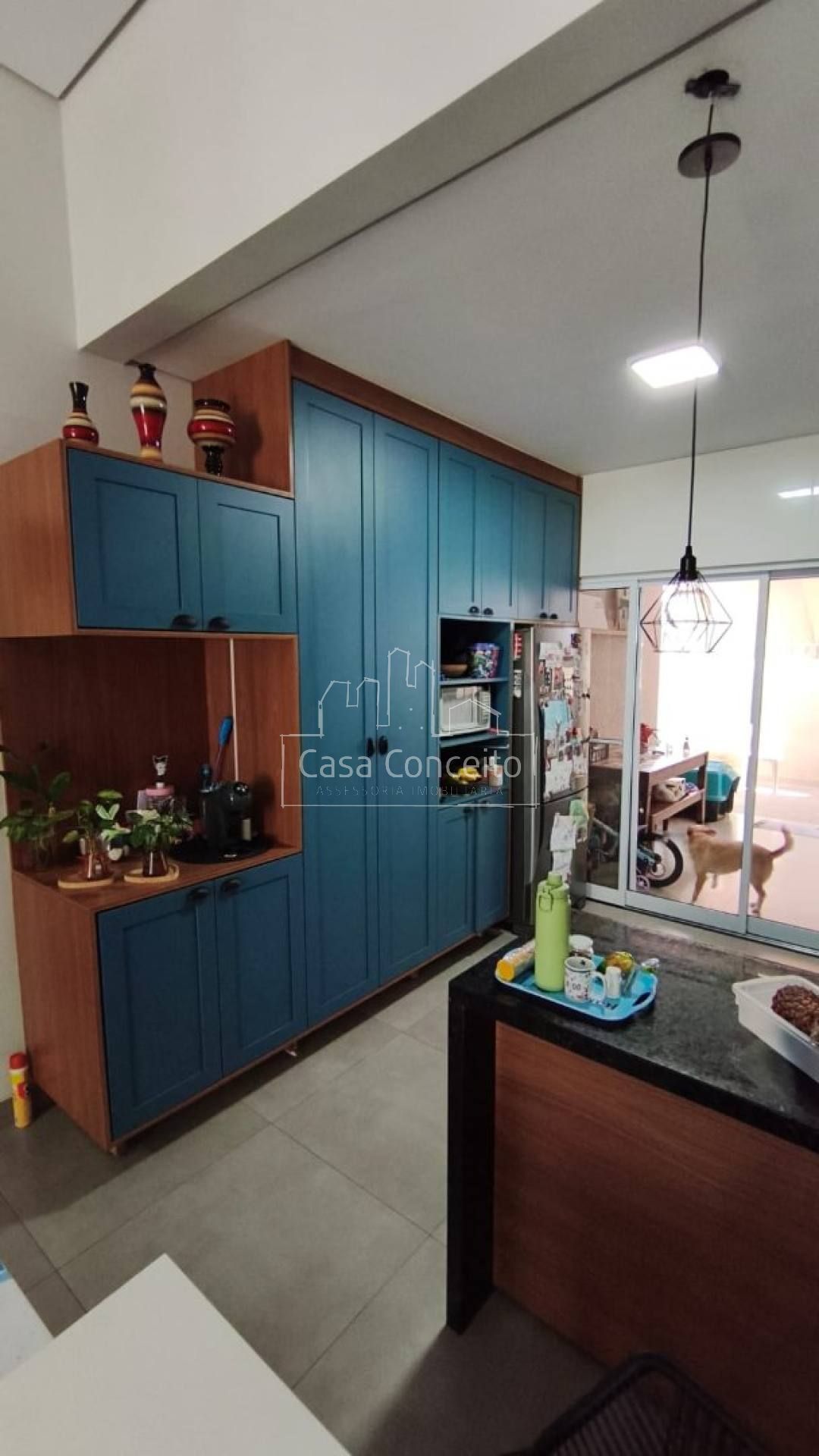 Casa térrea de 3 dormitórios no Condomínio Terras de São Francisco.