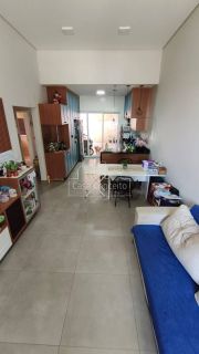 Casa térrea de 3 dormitórios no Condomínio Terras de São Francisco.